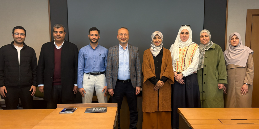 IIFSO Delegation Visits Al Sharq Forum